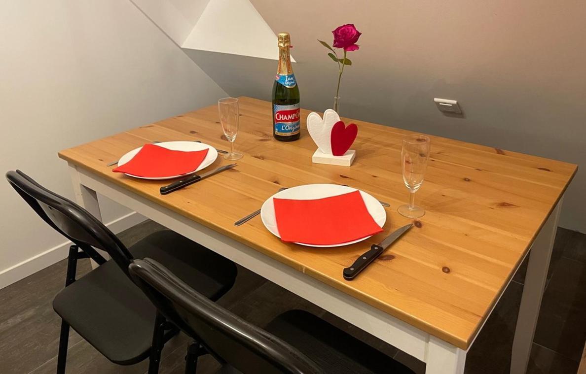 Charmant Studio Tout Confort Cesson Sevigne . 外观 照片